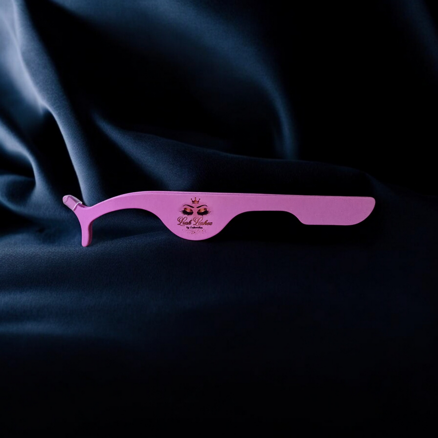 Lush Lashez strip tweezer